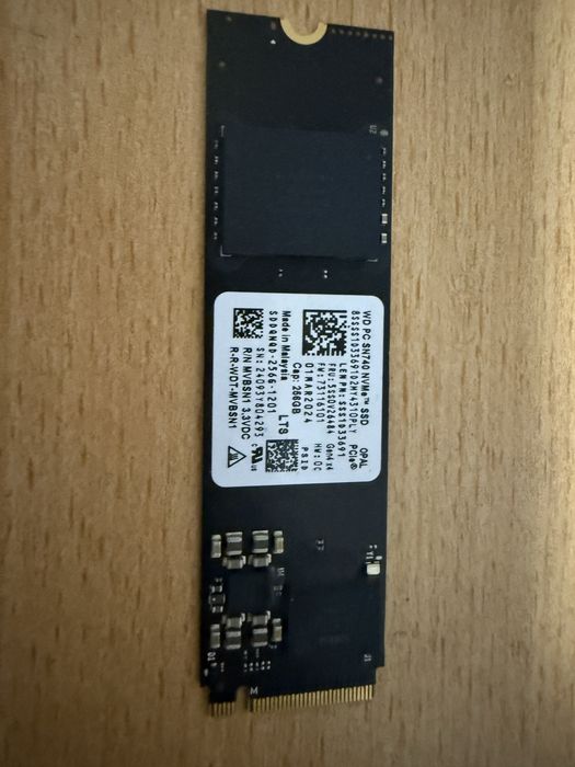 Western Digital WD PC SN730 256GB NVMe M.2 SSD – 3 броя