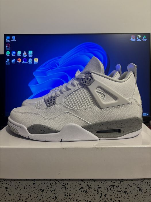 Jordan 4 White Oreo