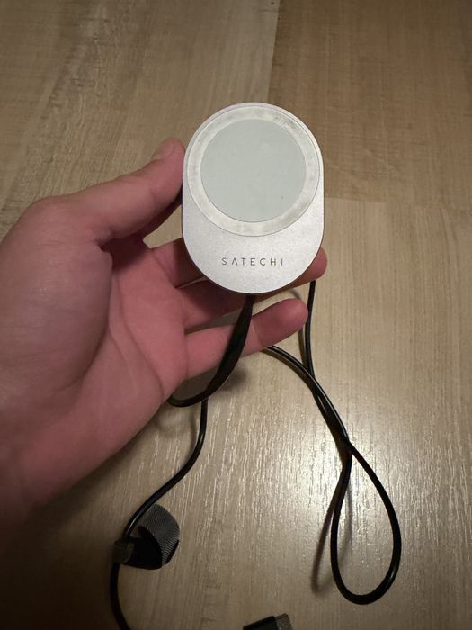 Incarcator magnetic pentru masina Satechi