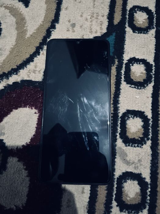 Самсунг А07 продам