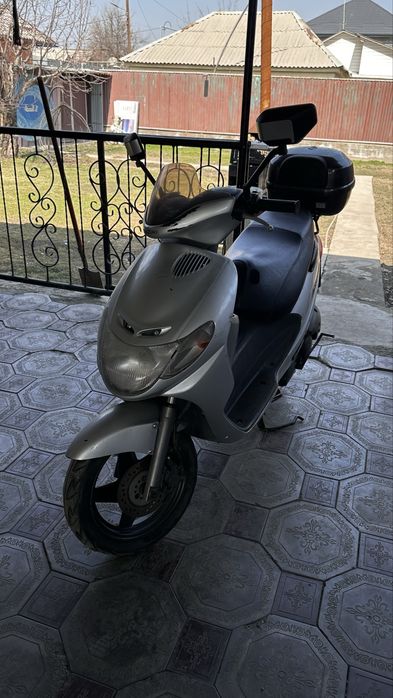Продам мопед Suzuki Adres 110 куб