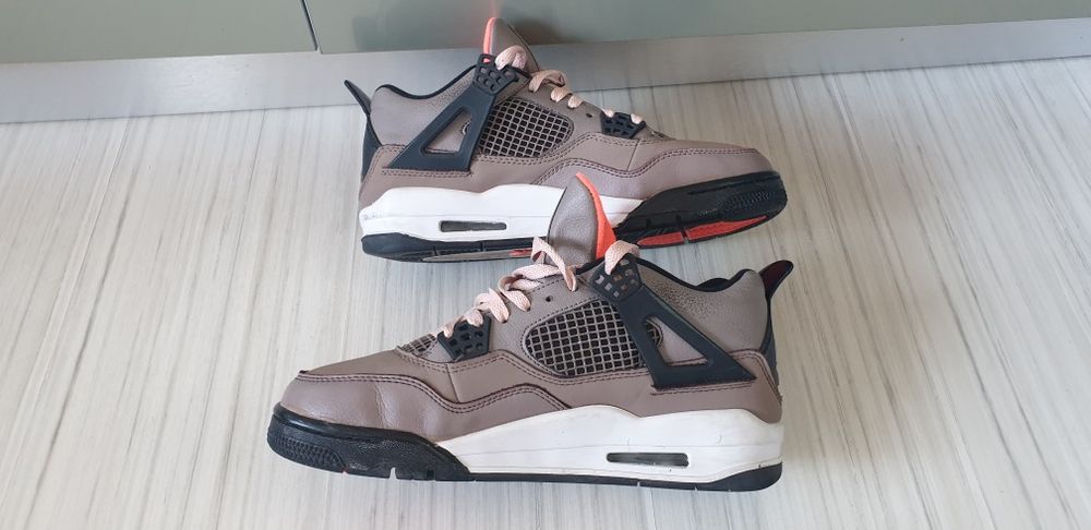 Nike Air Jordan 4 Retro / 41/26 см. UK 7 US 8 ОРИГИНАЛ! Мъжки Кецове