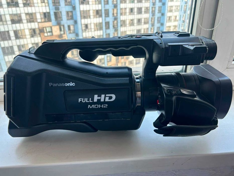 Panasonic HC-MDH2 профессиональная видеокамера Full HD