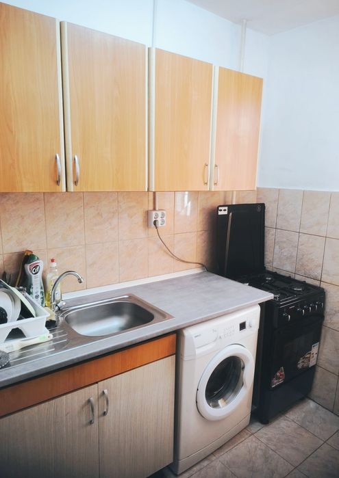 Închiriez garsonieră Micro 3