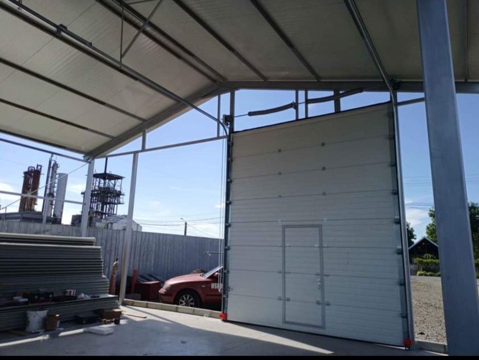 Usi de garaj secționale