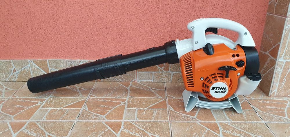 Suflanta stihl BG 56.
