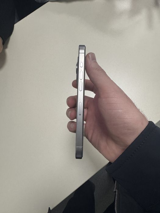 Iphone 15 pro 128 Gb