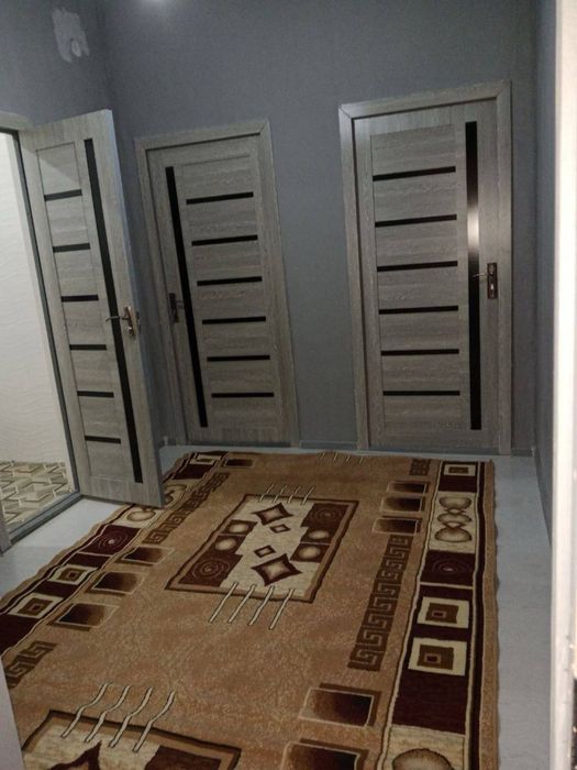 3 хонали шароити билан 2 микрорайонда