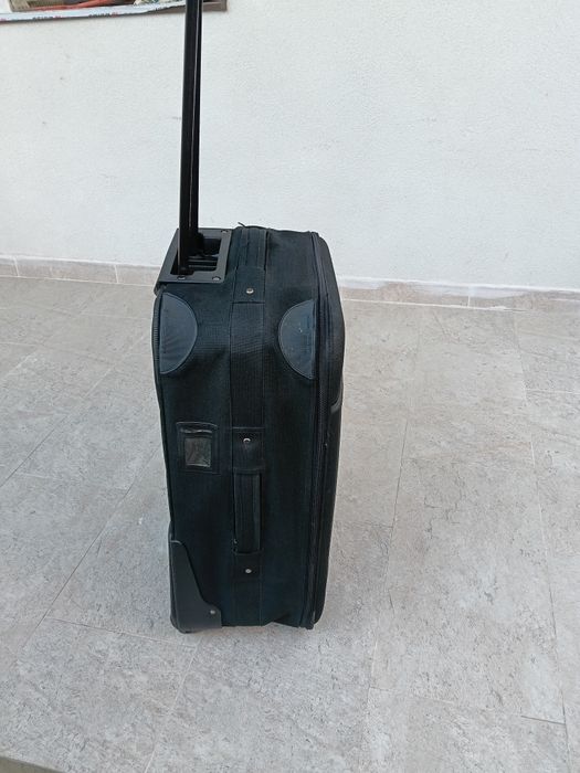 Vând geantă troler/valiză de voiaj