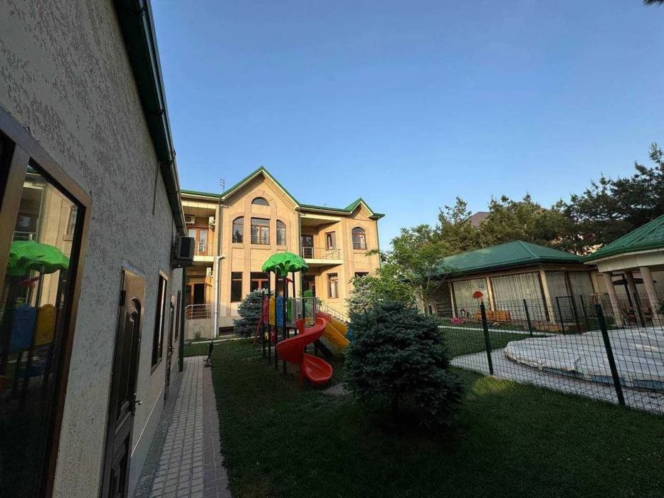 Сдается дом по Садик, махалля Амира Темура  ( н893 )