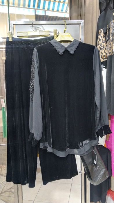 Женское вилюровое двойка