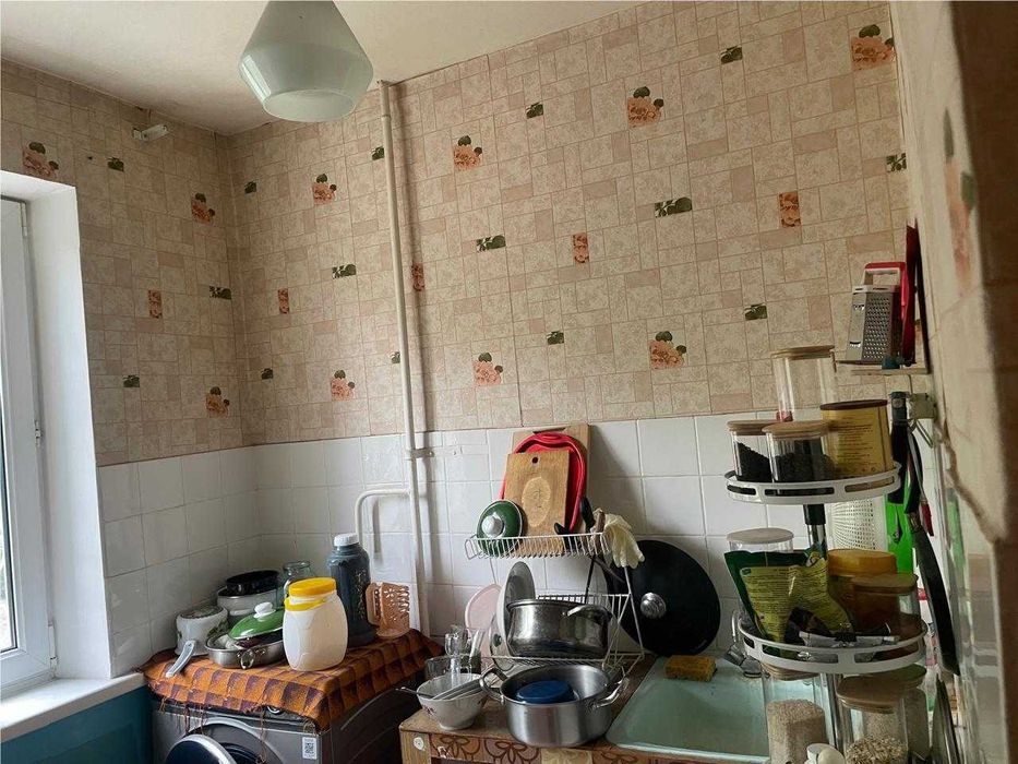 продам однушку на Абая