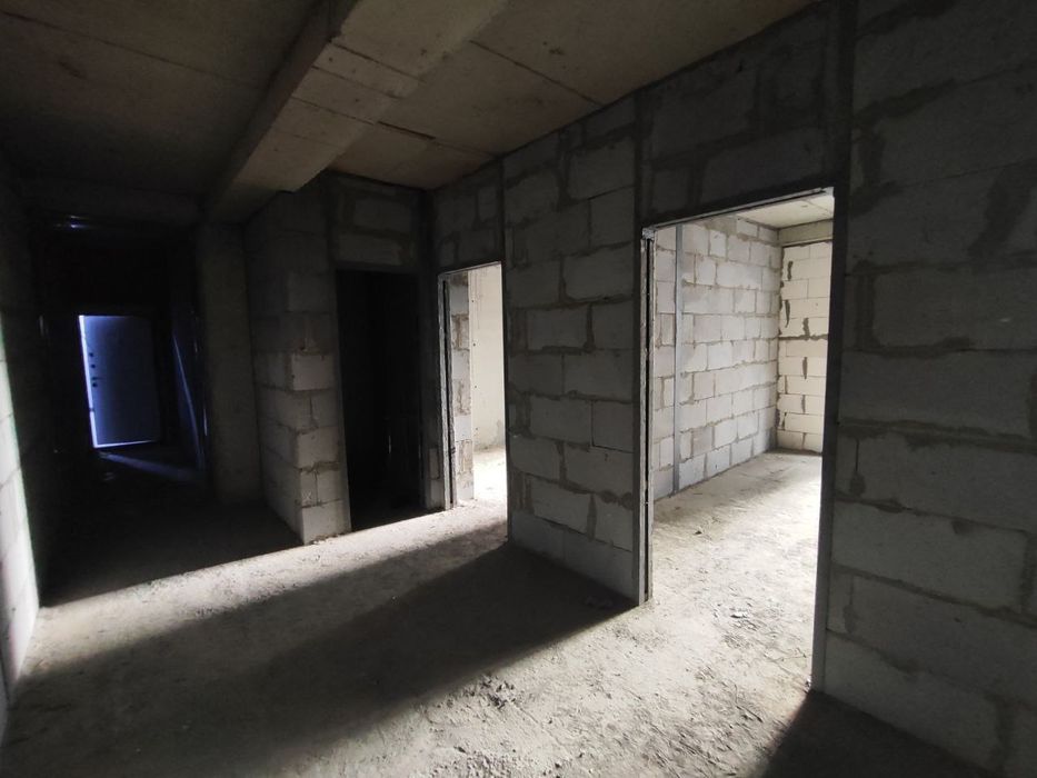 Продам 2в3 ком Жк ХонСарой Осеан Юнусобод район  орен-т Туркистон рест