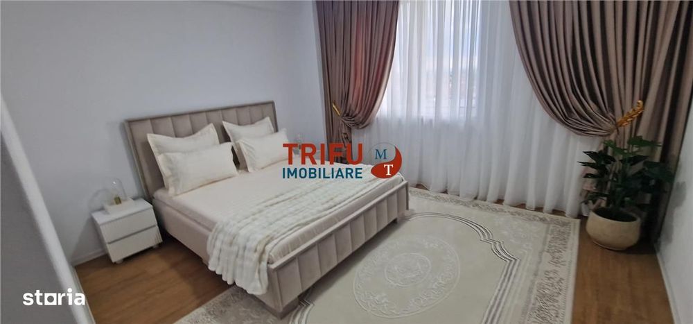 Apartament 3 camere de vanzare zona Arex
