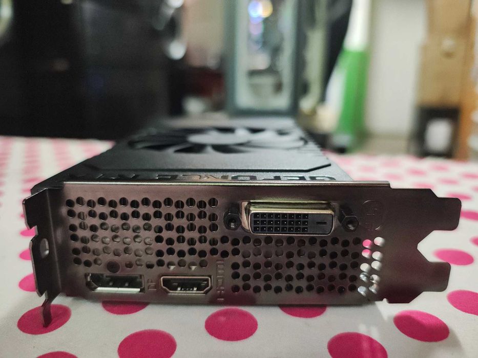 Placa video HP RTX 2060 Mini OEM 6GB GDDR6 192-bit.