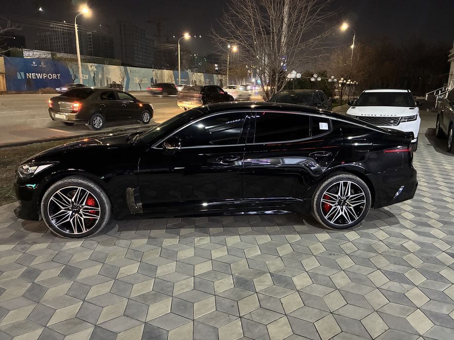 Kia Stinger 2023 Full