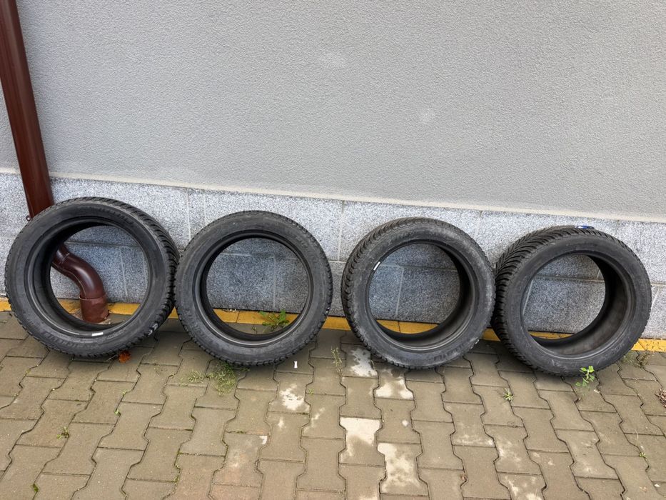 Гуми michelin crossclimate 245/45/17