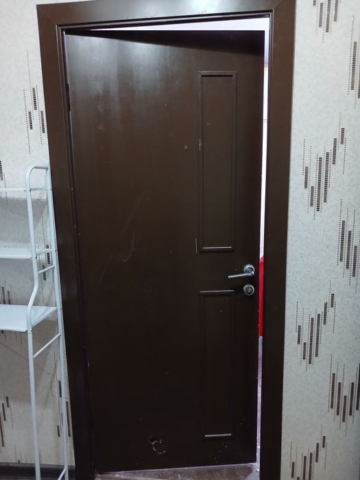 Eshiklar sotiladi MDF B/U