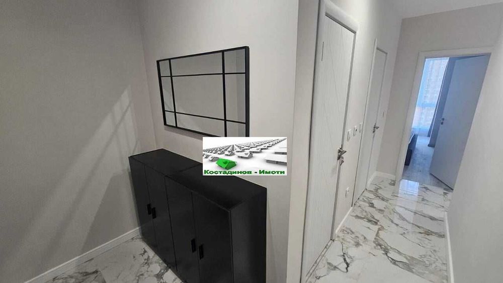 Продава се Тристаен апартамент в Пловдив, Гагарин - 121 кв.м за 1645 €/кв.м - Снимка #7