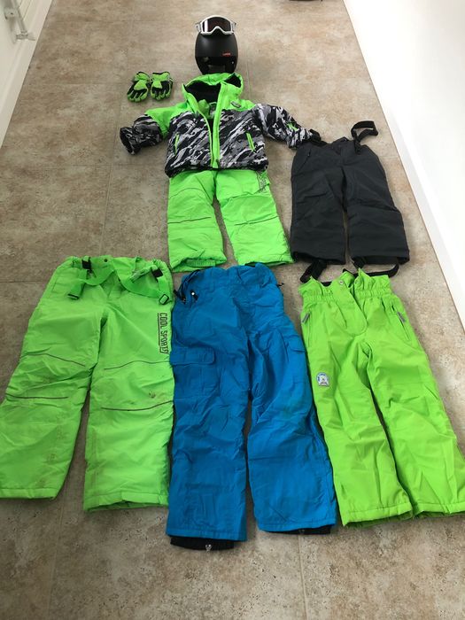 Costume pentru ski