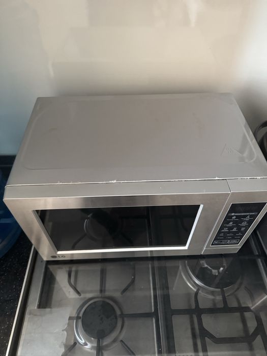 Продам микровалновку