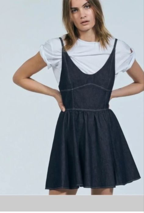 Чисто нова рокля zara с етикет