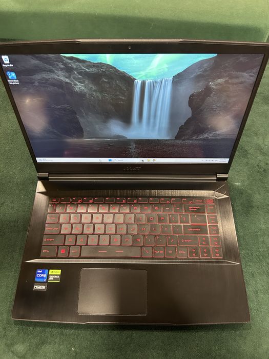 Laptop gaming MSI; i7-12650H, RTX 4060 8GB
