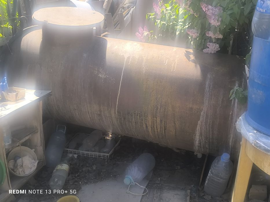 Продам бочку  3.5 куба