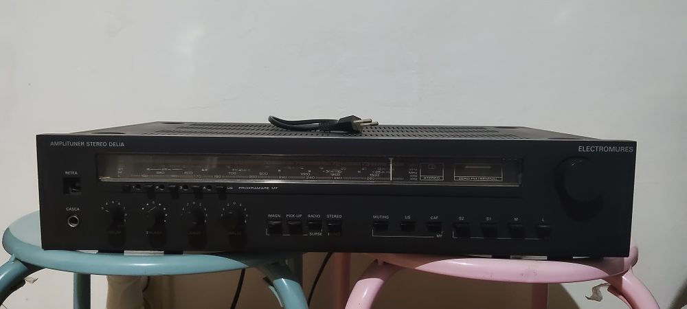 Amplituner Stereo Delia