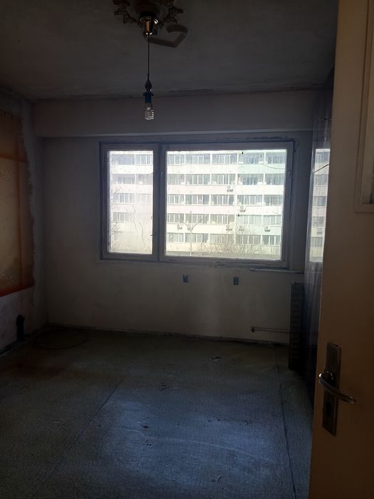 Продавам апартамент