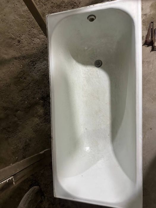 Chugin vanna sotiladi