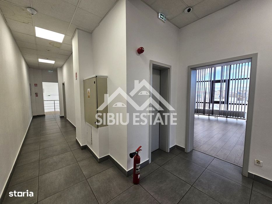 Spatiu de birouri de inchriat locatie centrala si vizibilitate buna