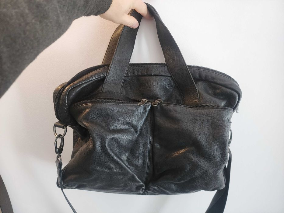 Продавам кожена чанта StiLL естествена кожа.