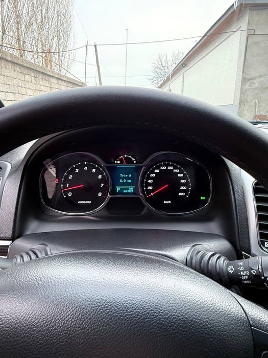 Chevrolet Captiva 3-4