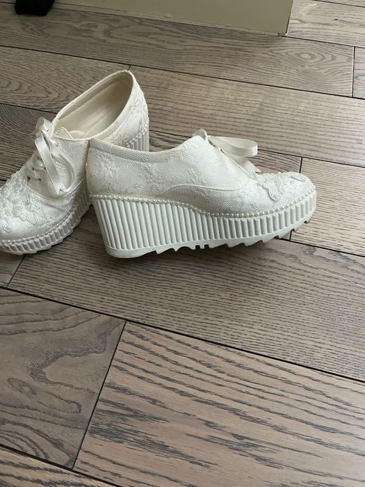 Туфли-кроссовки стильные