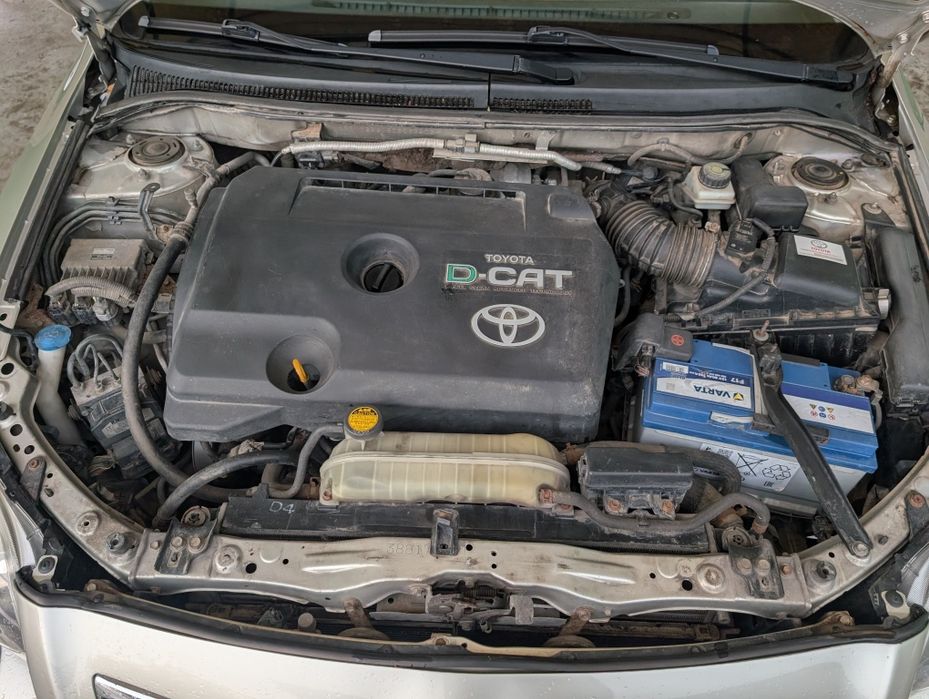 Toyota Avensis T25