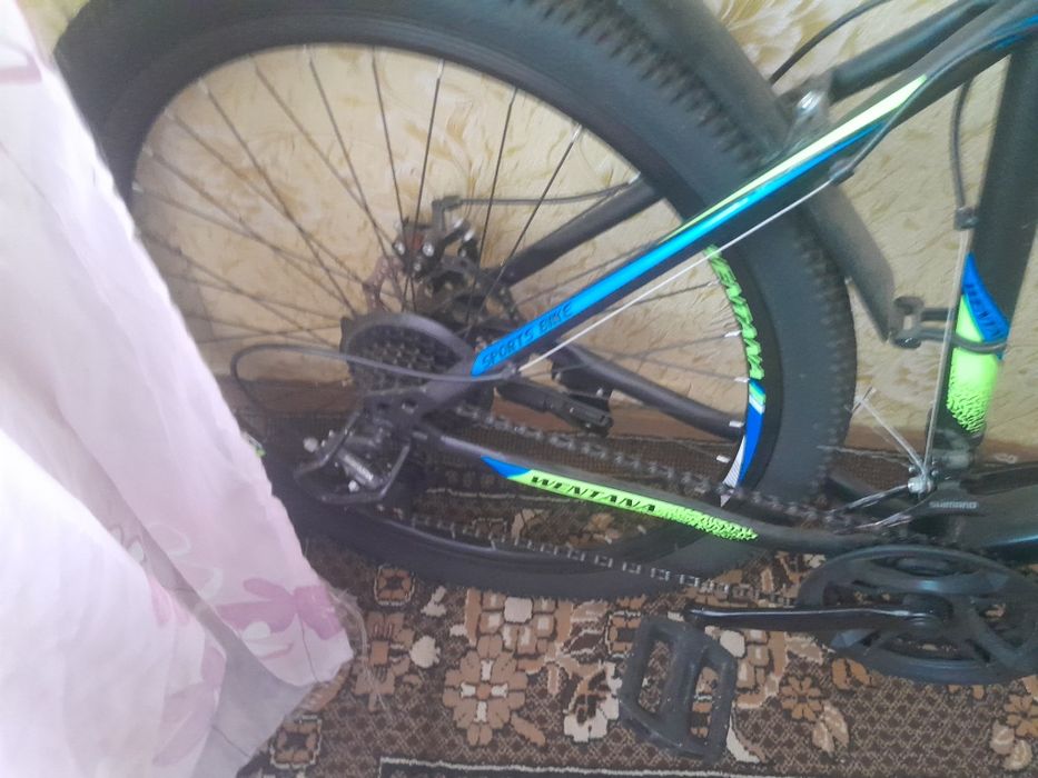 Продам велосипед срочно.