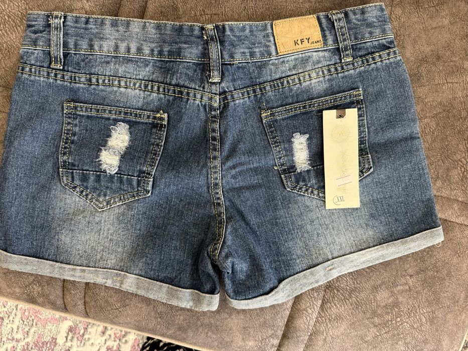 Летний набор - джинсовые шорты и американка