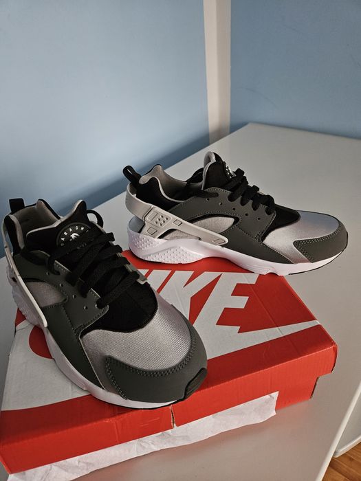 Adidasi Nike Huarache