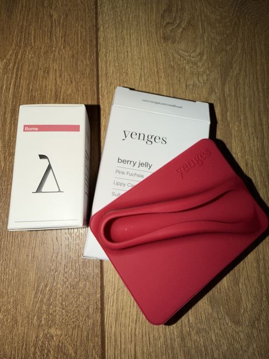 Yenges кремообразен руж и калъв за гланц