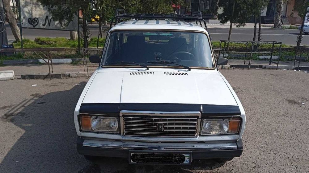 ВАЗ 2107 , инжектор , метан-бензин( 80л.) , 2005 год