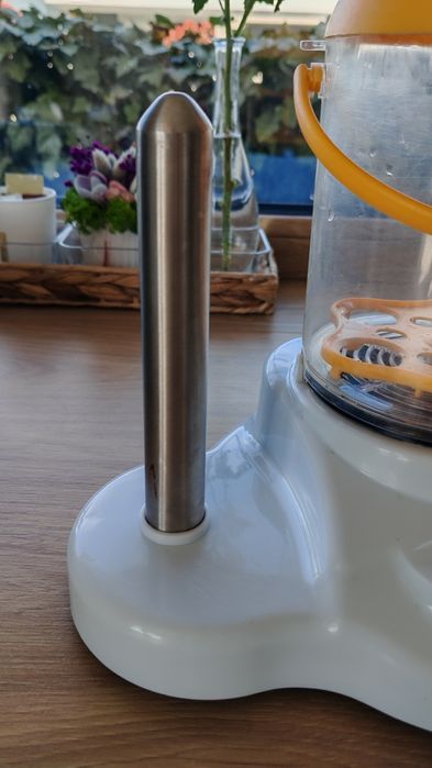 Aparat pentru preparate hot dog