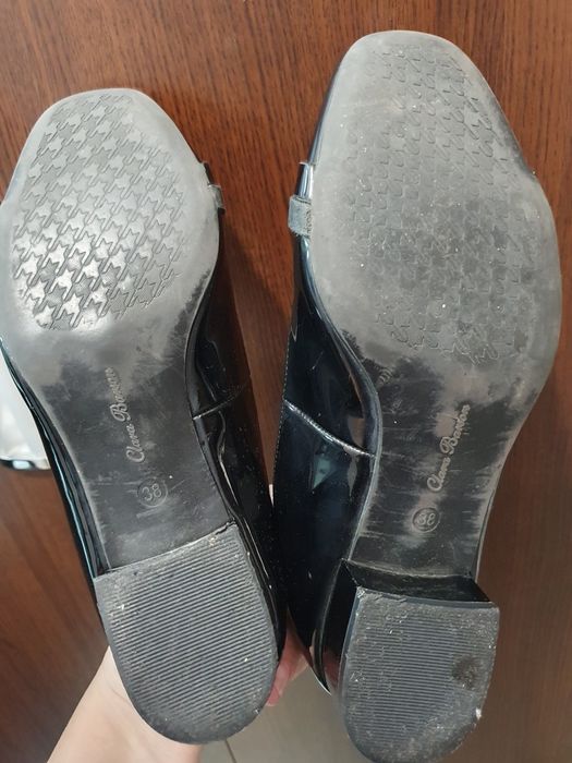 Pantofi piele ecologica lacuita nr 38