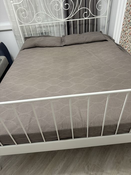 Продается кровать от икеа