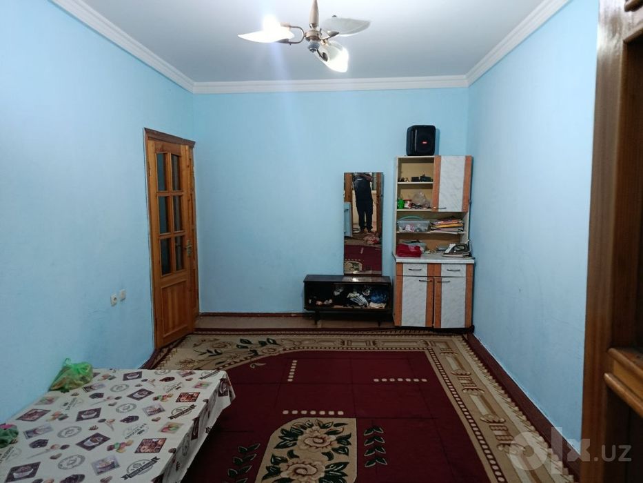 Продаю срочно 1 хонали квартира