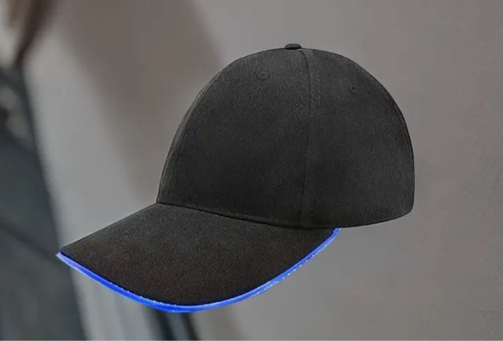 Șapcă LED luminoasă, ideală pentru petreceri sau cadouri