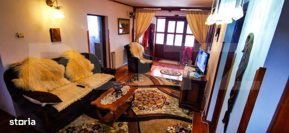 Resedinta cu destinatie de pensiune, 382mp utili si 1000mp teren, in S