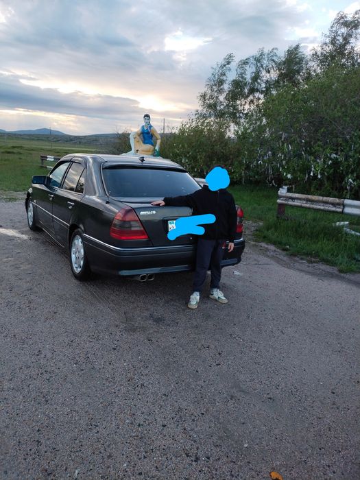 Мерседес сешка .