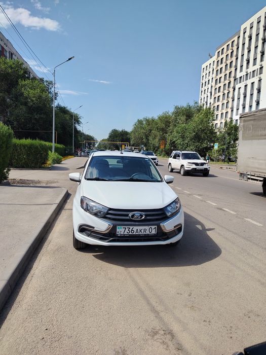 Lada Granta FL (2023)г