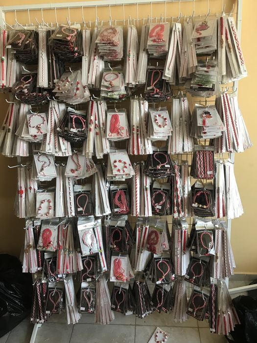 Налични!Нови!Мартеници на стелаж  до -68% от продажната цена!ПРОМОЦИЯ!